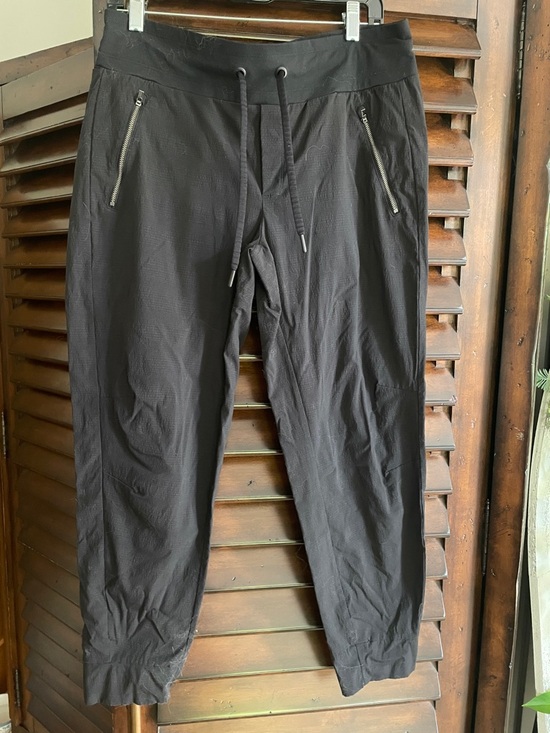 Athleta Pants - Athleta Jogger Pants Black Size 12 Trekkie